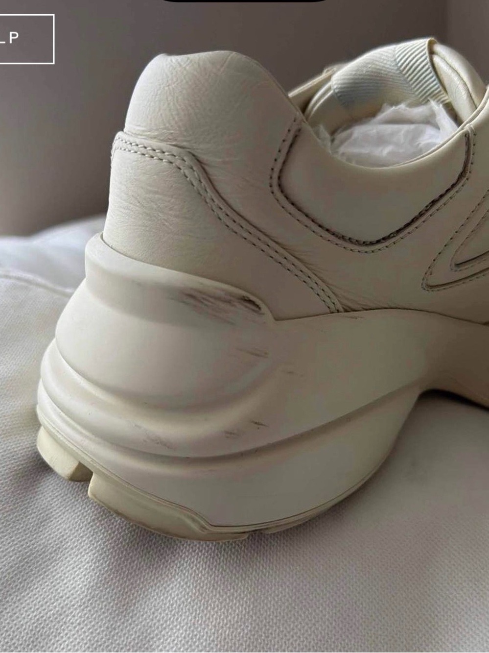 Gucci Cream Leather Chunky Sneakers with Red & Green Stripe - Picture 8 of 10